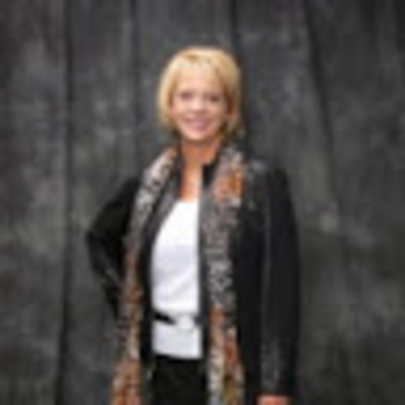 Meet your Posher, Sherry - Picture 1 of 1